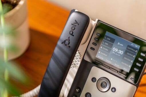 Poly Edge E320 IP Phone – Bild 9